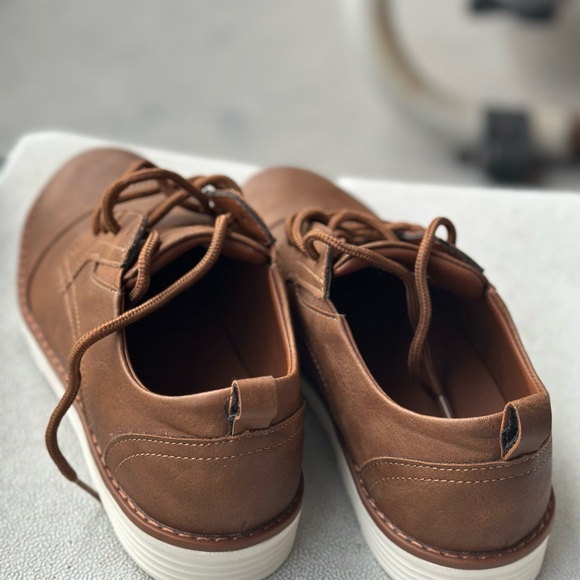 Perry Ellis Portfolio Brown Kids  Lace Up Dress Shoe  Size 6 - Picture 3 of 8